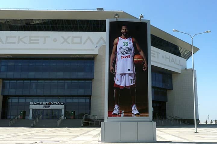 Подпись к фото